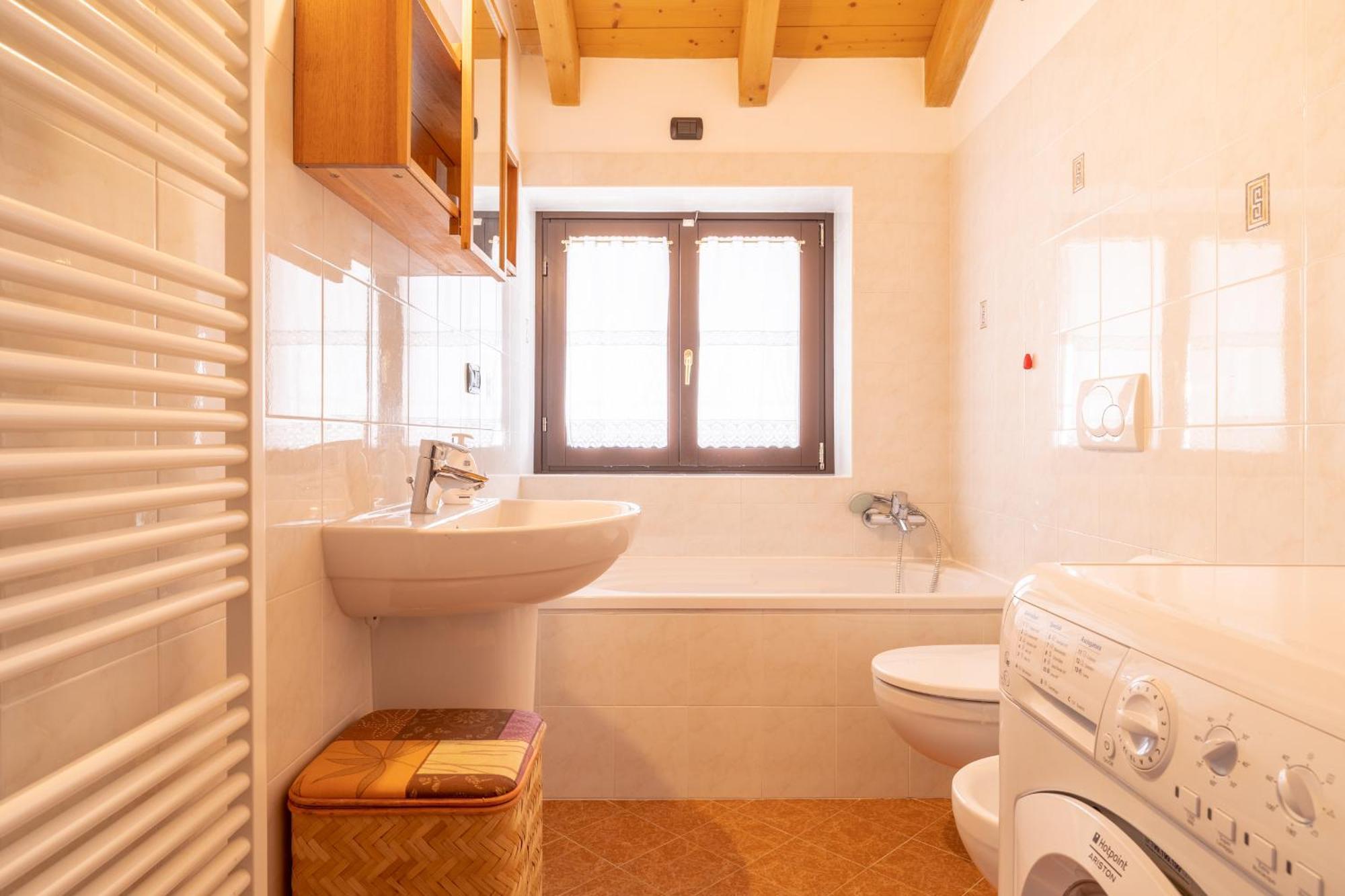 Apartment By The Ferry - Menaggio Esterno foto